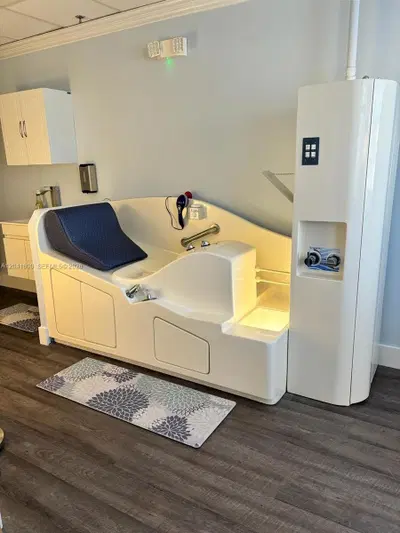 Thriving Colon Hydrotherapy Practice with Expansion Potential