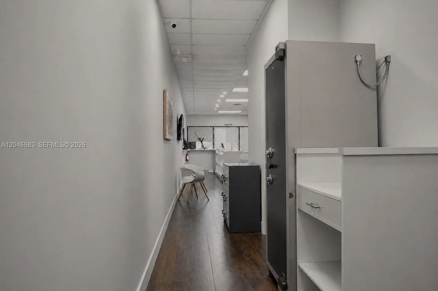Turnkey Jewelry Store with High Security Infrastructure