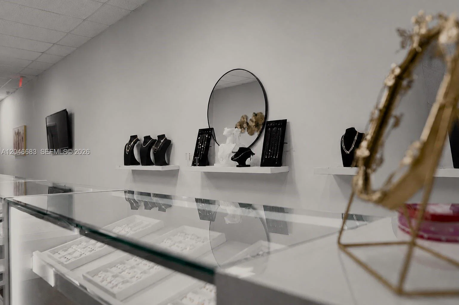 Turnkey Jewelry Store with High Security Infrastructure