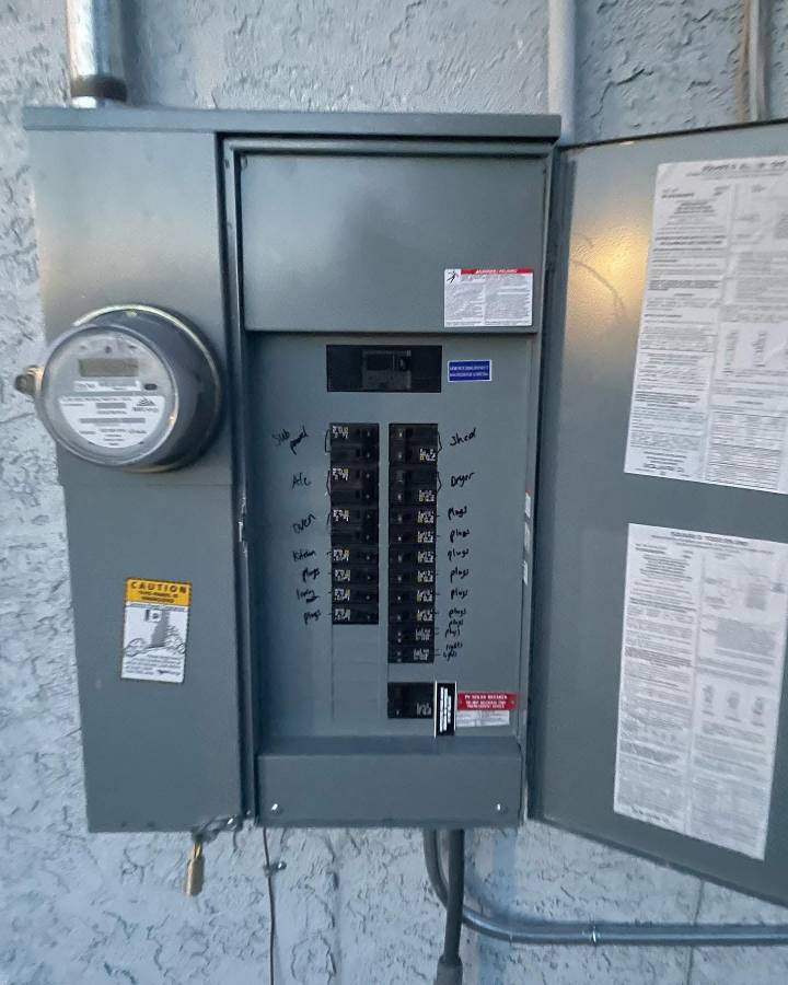 Profitable Electrical Service with Strong Recurring Clientele