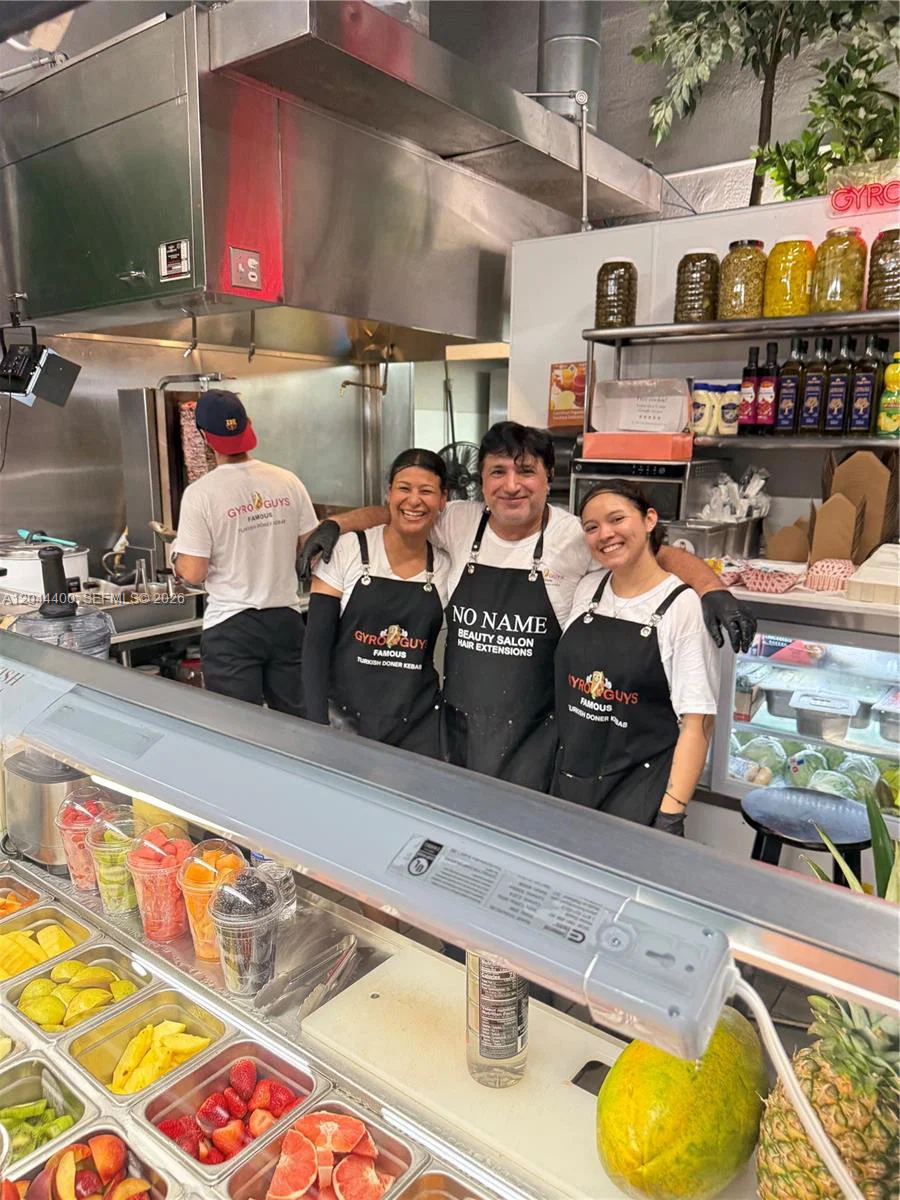 Growing Restaurant with Prime South Florida Location