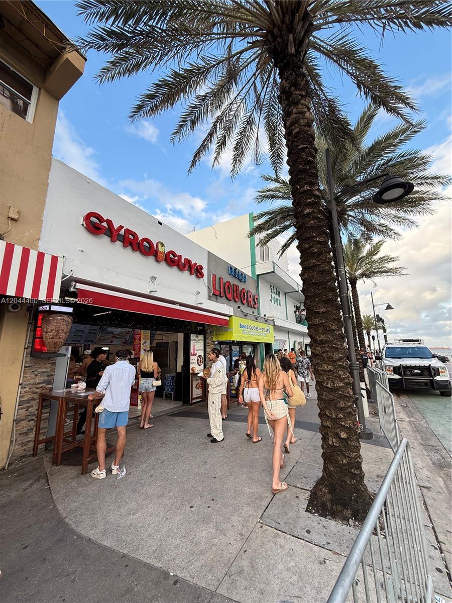 Growing Restaurant with Prime South Florida Location