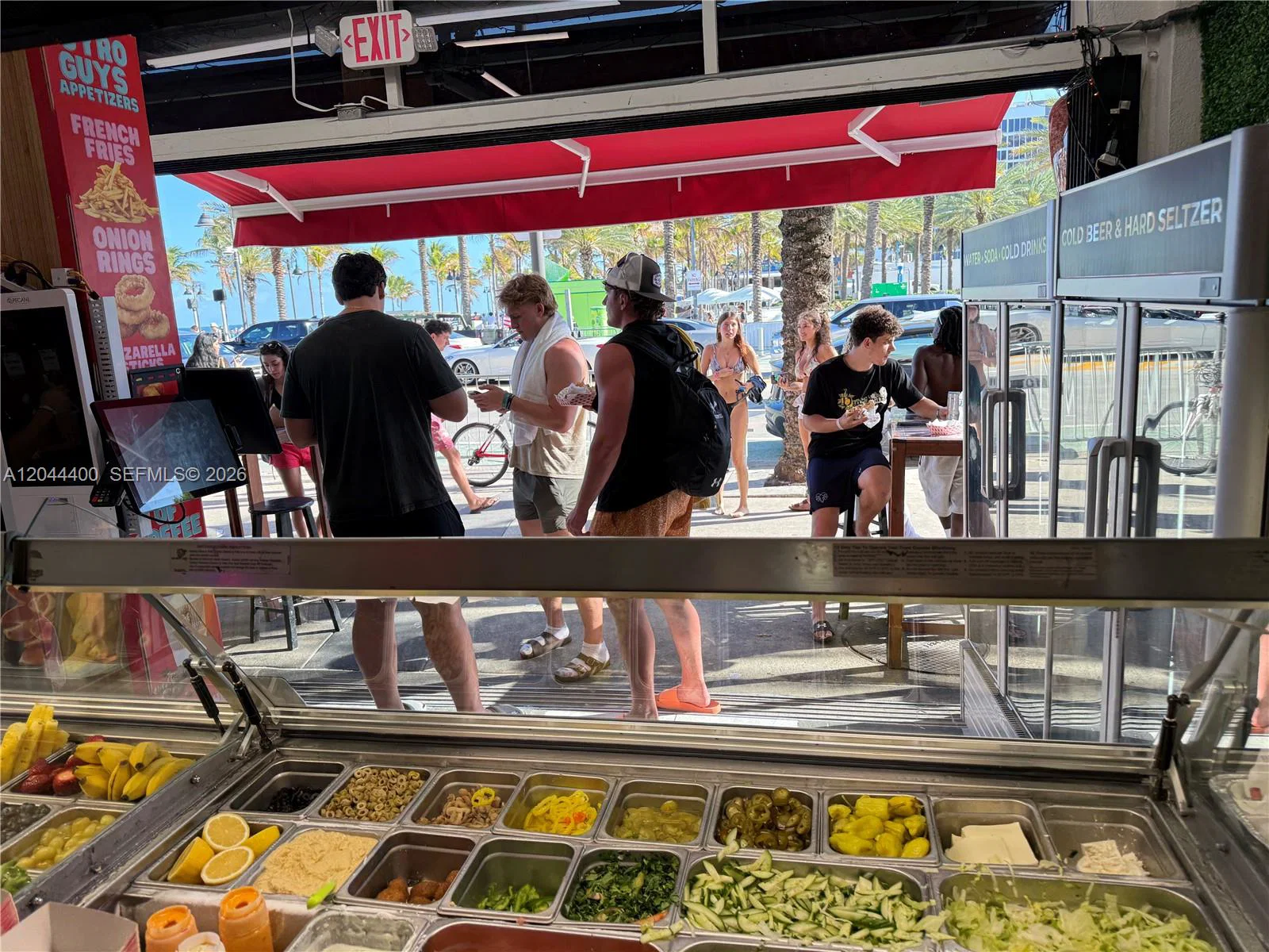 Growing Restaurant with Prime South Florida Location