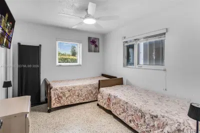 Turnkey Assisted Living Facility with 5 Long Term Care Patients