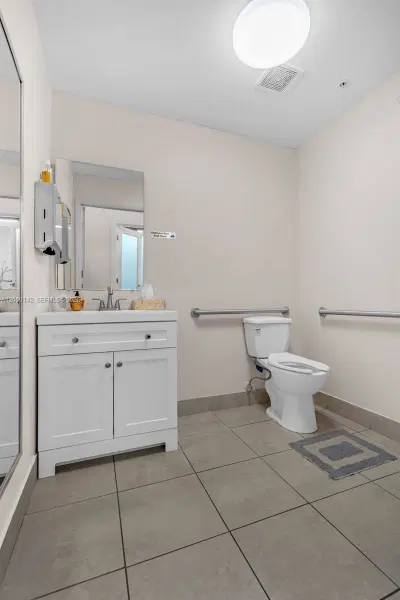 Complete Beauty Suites Assets with Valuable Inventory