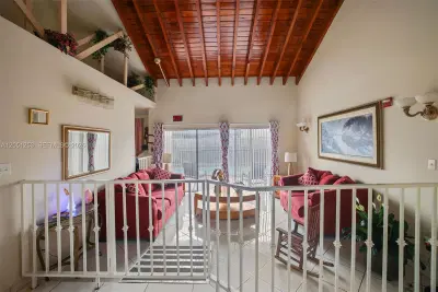 Established Assisted Living Facility with 6 Bed Capacity