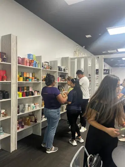 Turnkey Arabian Perfume Boutique with Luxury Oud Selection