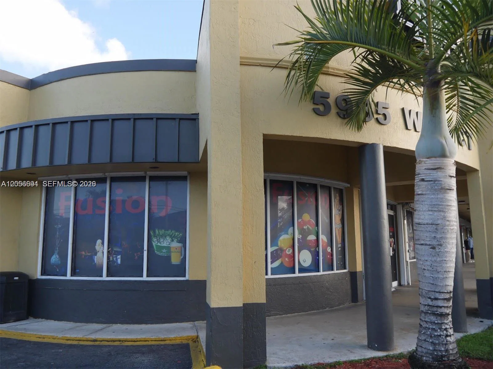 Complete Sports Bar  Lounge Assets with Active 4COP Liquor License