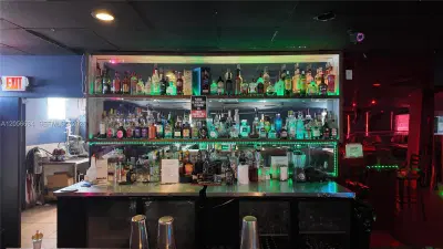 Complete Sports Bar  Lounge Assets with Active 4COP Liquor License