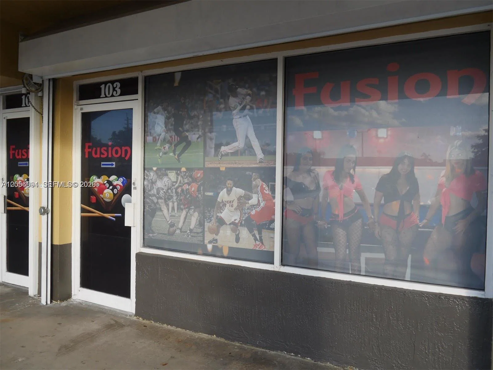 Complete Sports Bar  Lounge Assets with Active 4COP Liquor License