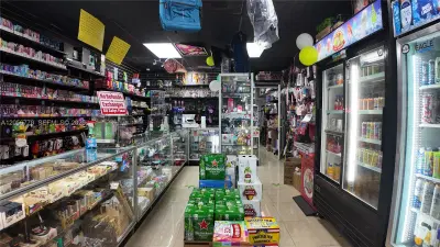 High Volume Specialty Retailer with Loyal Repeat Clientele