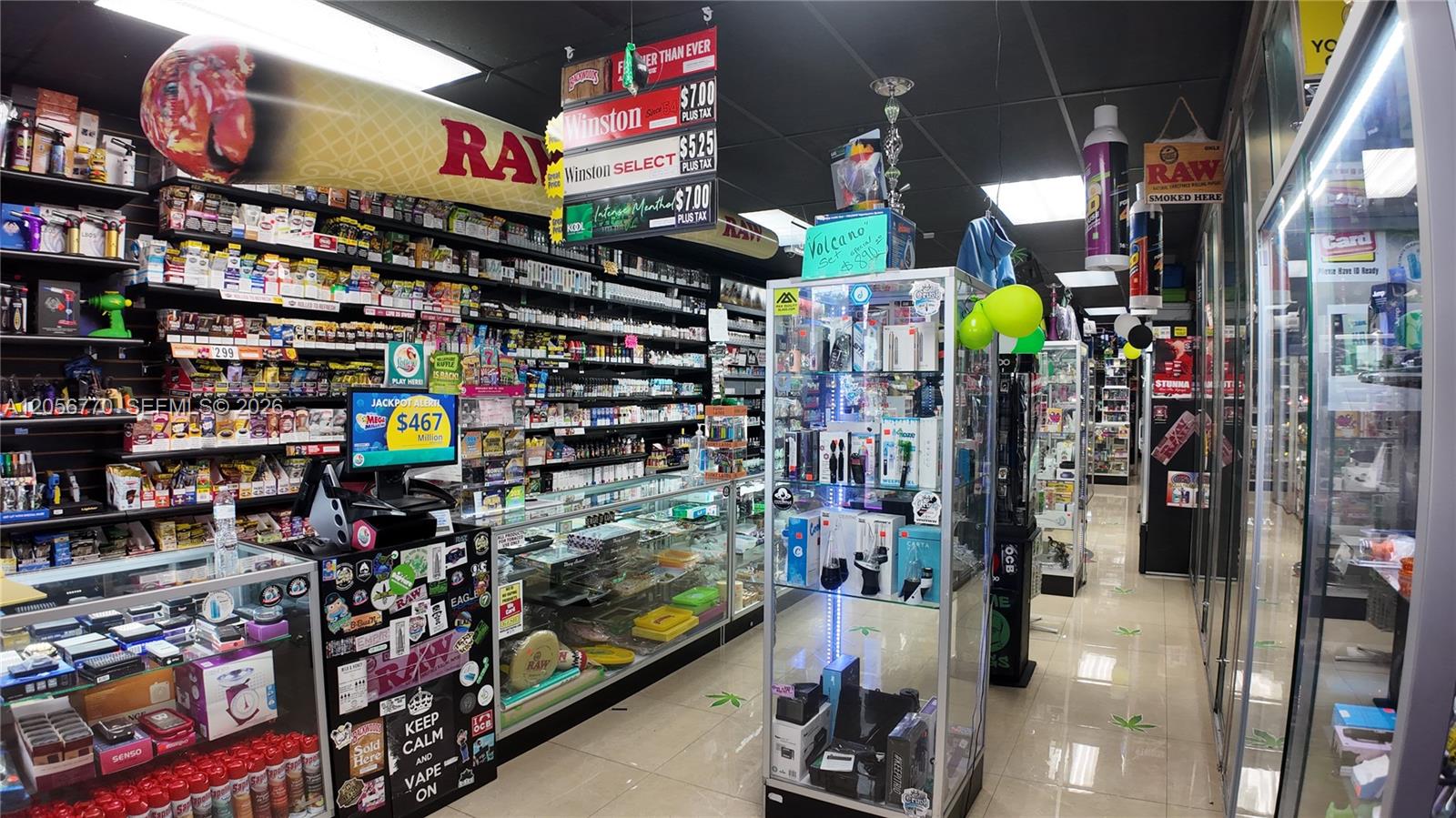 High Volume Specialty Retailer with Loyal Repeat Clientele
