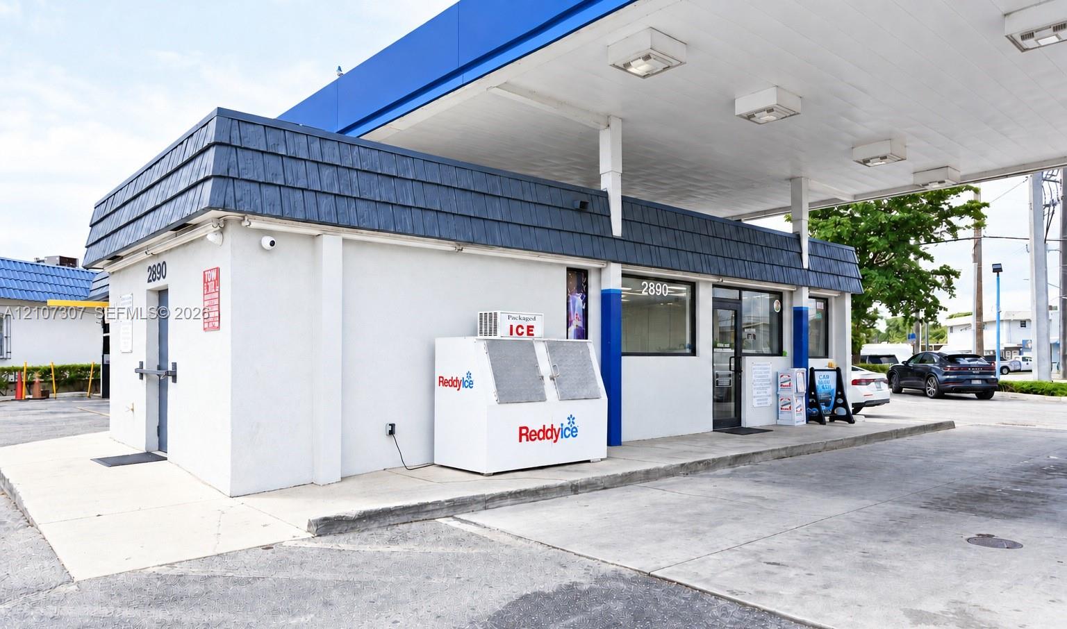 Complete Service Station Assets with Car Wash Infrastructure