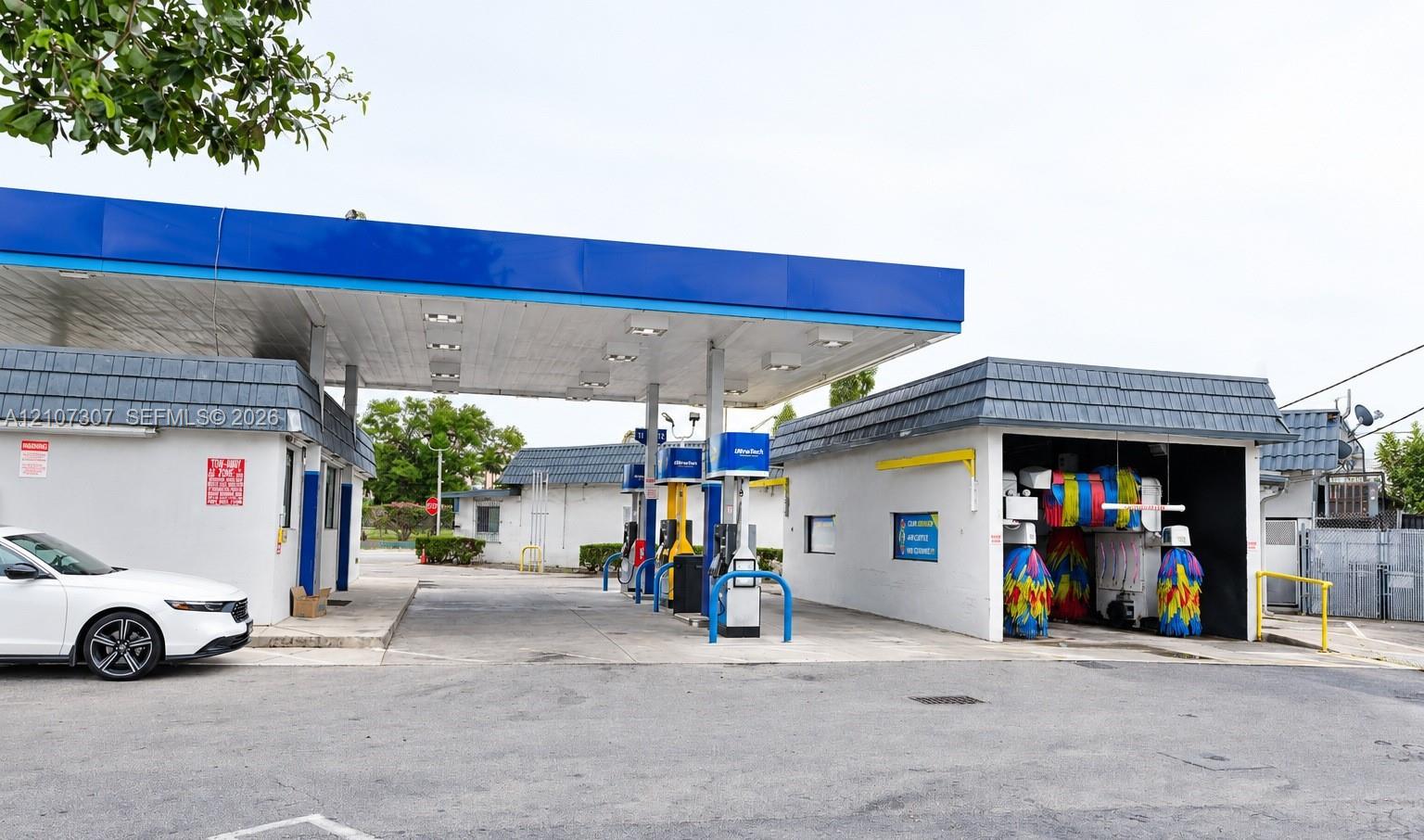 Complete Service Station Assets with Car Wash Infrastructure