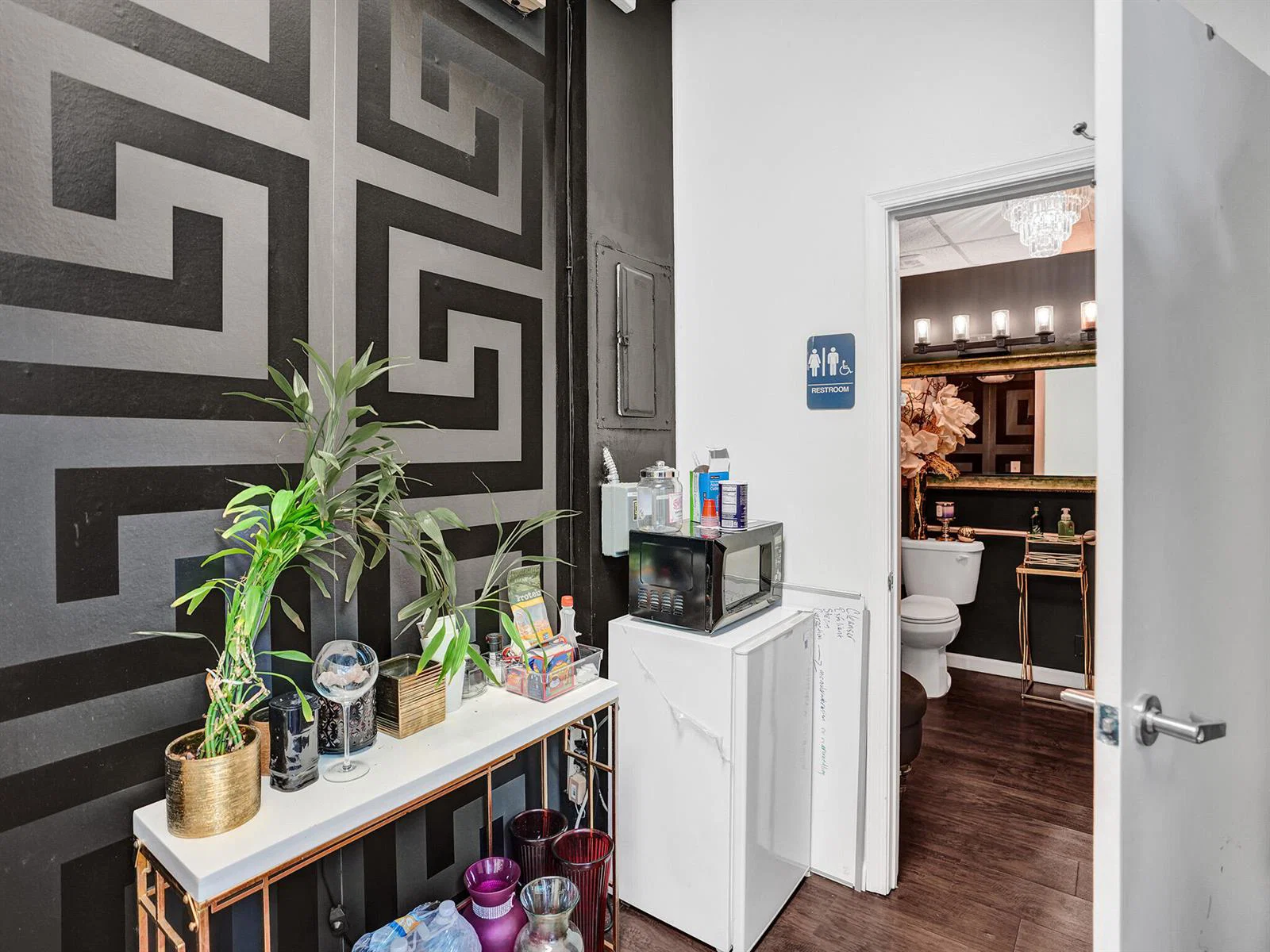 Established Medical Spa with Loyal Client Base