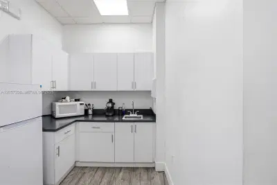 Thriving Primary Care Practice with Premium Medical Real Estate