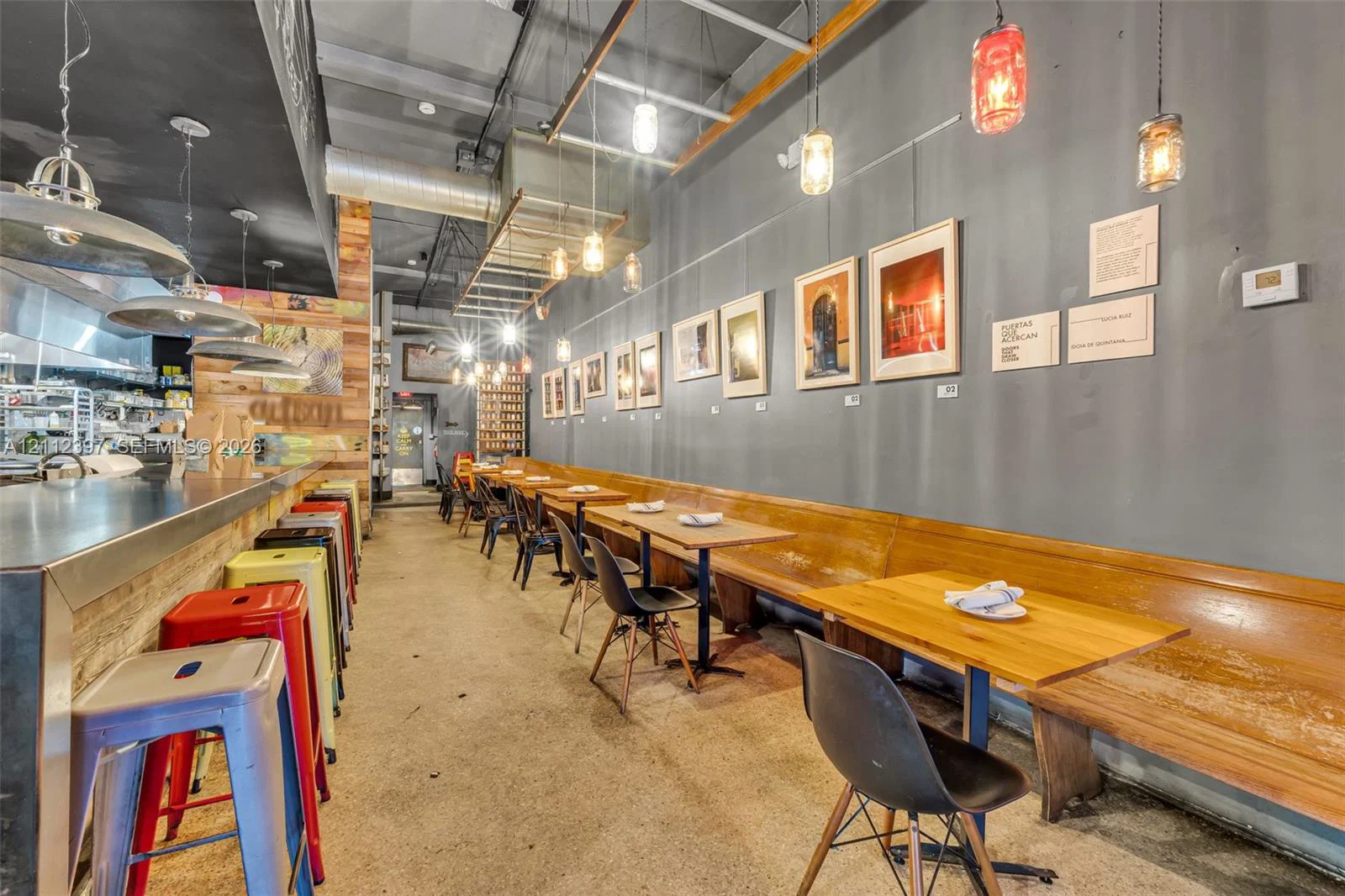 Established Key Biscayne Restaurant with Turnkey Operations