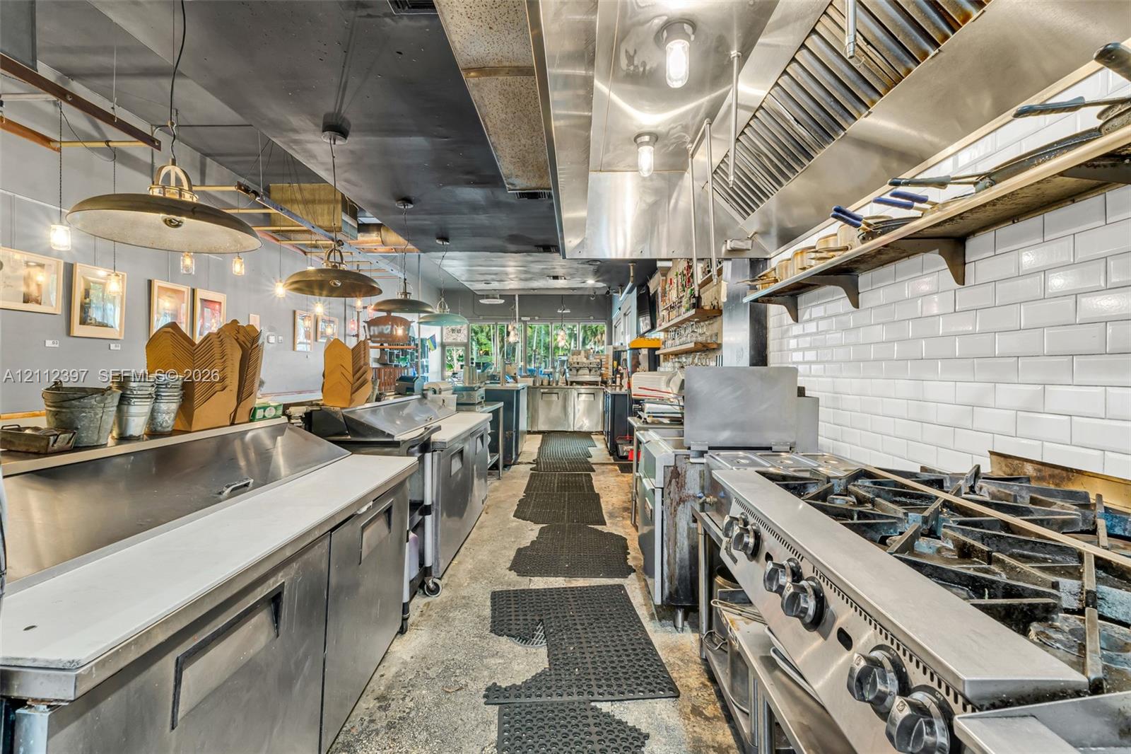 Established Key Biscayne Restaurant with Turnkey Operations