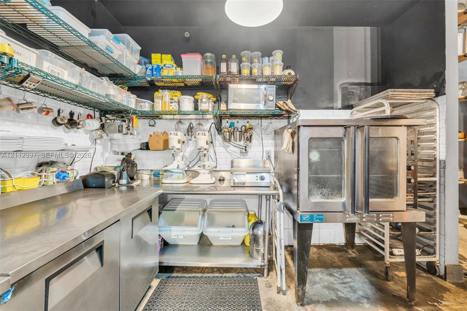 Established Key Biscayne Restaurant with Turnkey Operations
