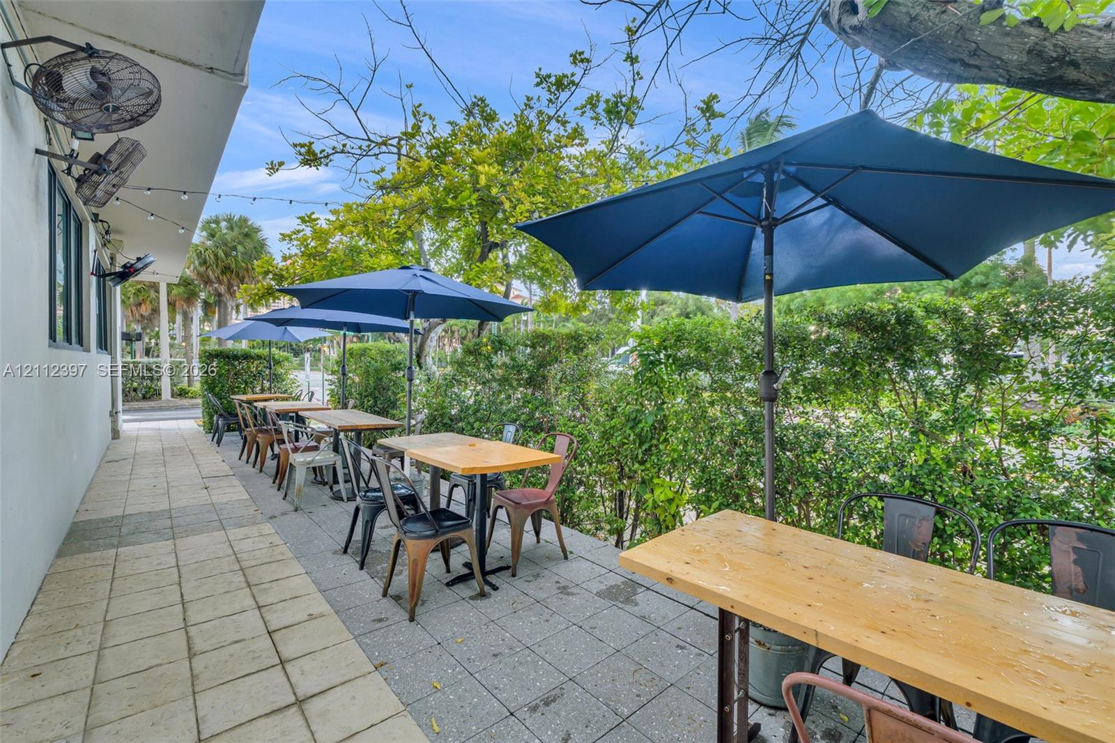 Established Key Biscayne Restaurant with Turnkey Operations