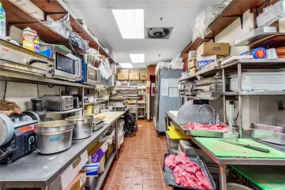 Established Latin Restaurant with Loyal Customer Base