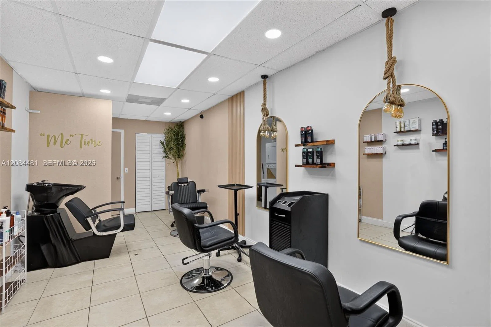 Turnkey Hair Salon with Quality Finishes and Equipment