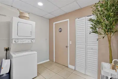 Turnkey Hair Salon with Quality Finishes and Equipment
