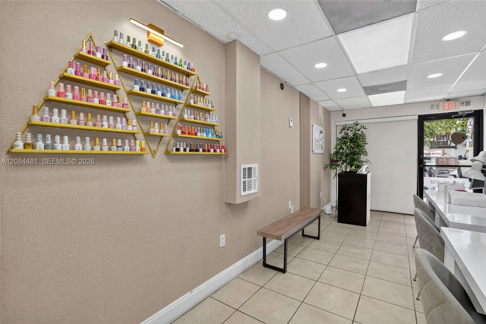 Turnkey Hair Salon with Quality Finishes and Equipment