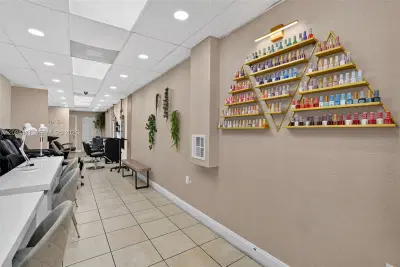 Turnkey Hair Salon with Quality Finishes and Equipment
