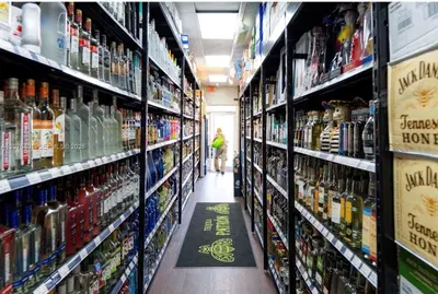 Turnkey Liquor Store with Valuable 4COP Quota License
