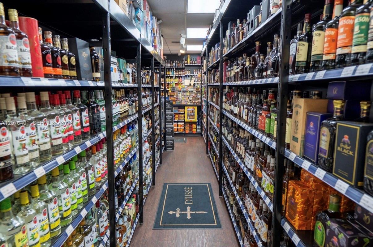 Turnkey Liquor Store with Valuable 4COP Quota License