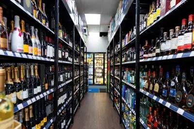 Turnkey Liquor Store with Valuable 4COP Quota License