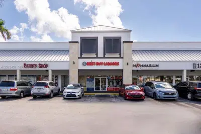 Turnkey Liquor Store with Valuable 4COP Quota License