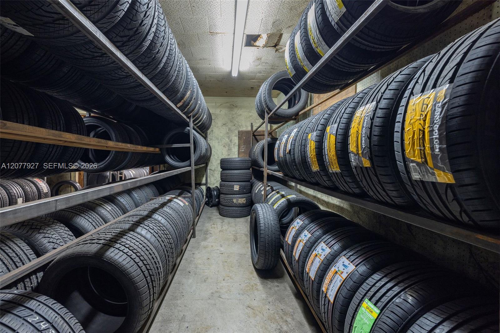 Established Tire Shop with Loyal Customer Base