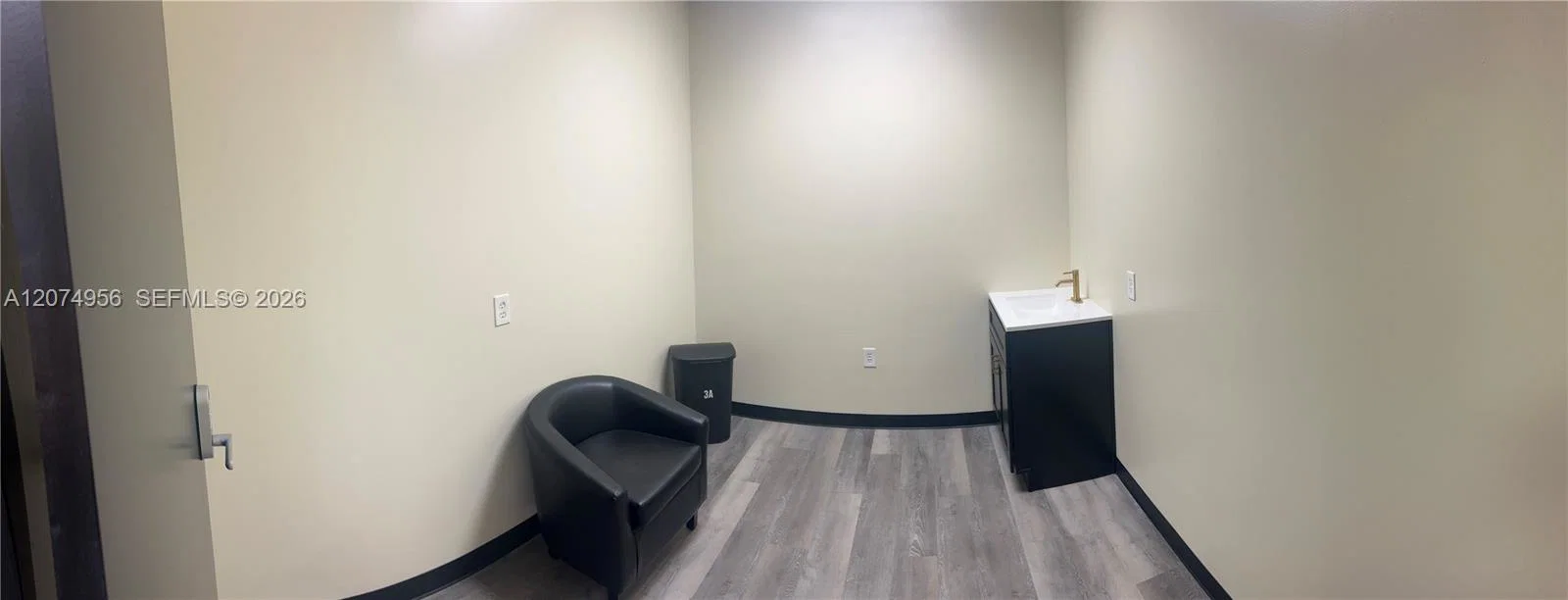 Turnkey Beauty Suites Rental with Immediate Income and Growth