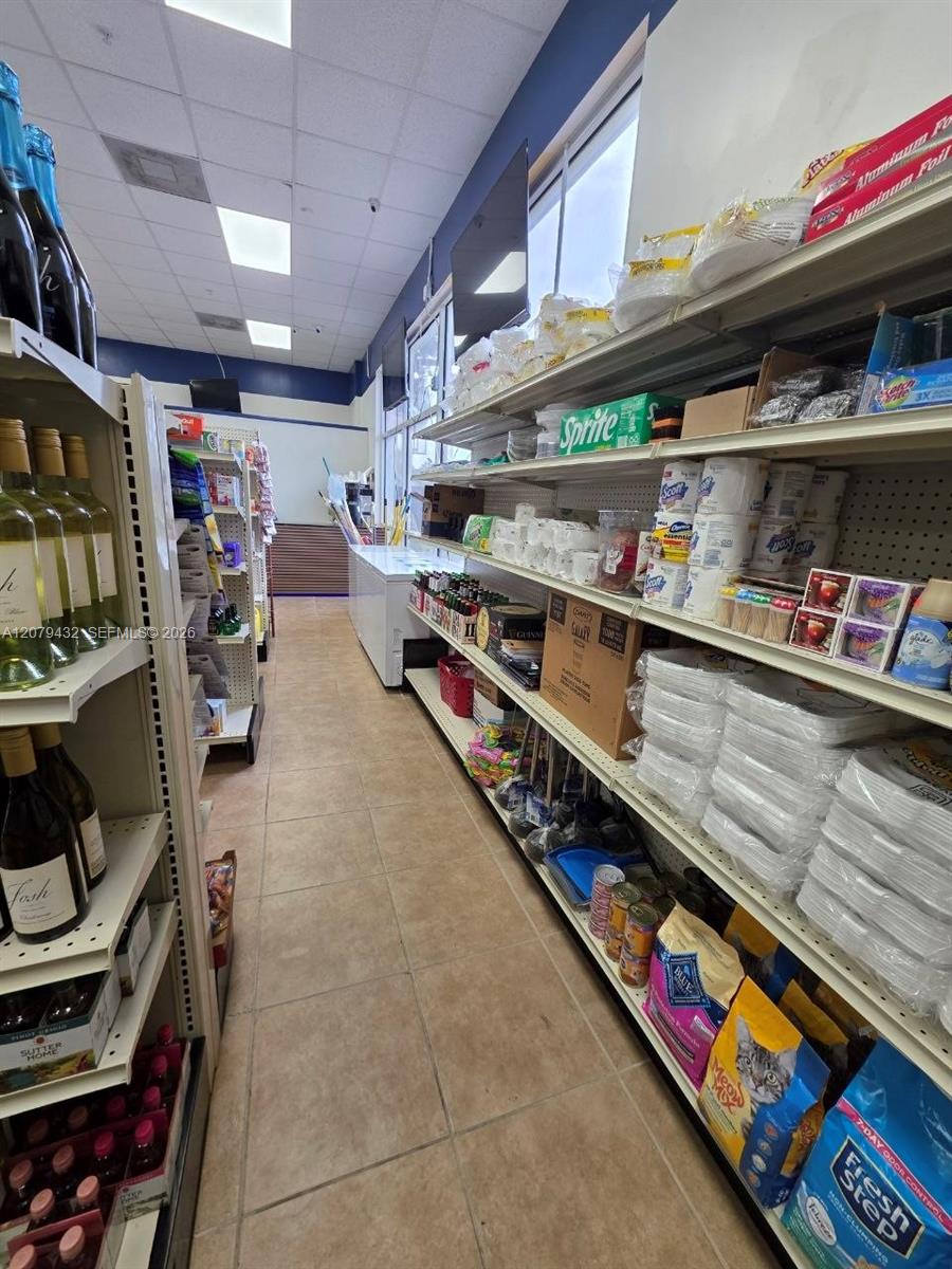 Premier Convenience Store with Adjacent Smoke Shop
