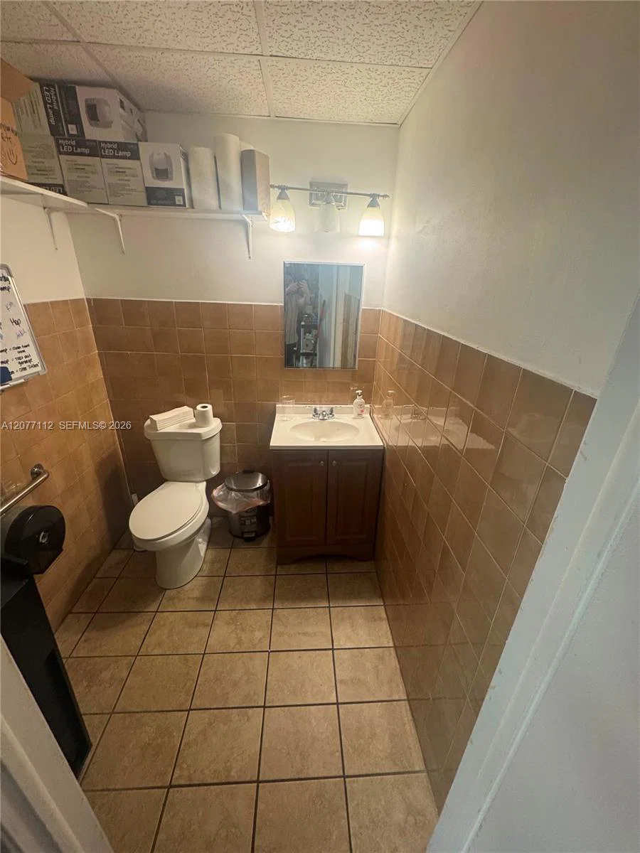Complete Beauty Supply Store Inventory and Fixtures