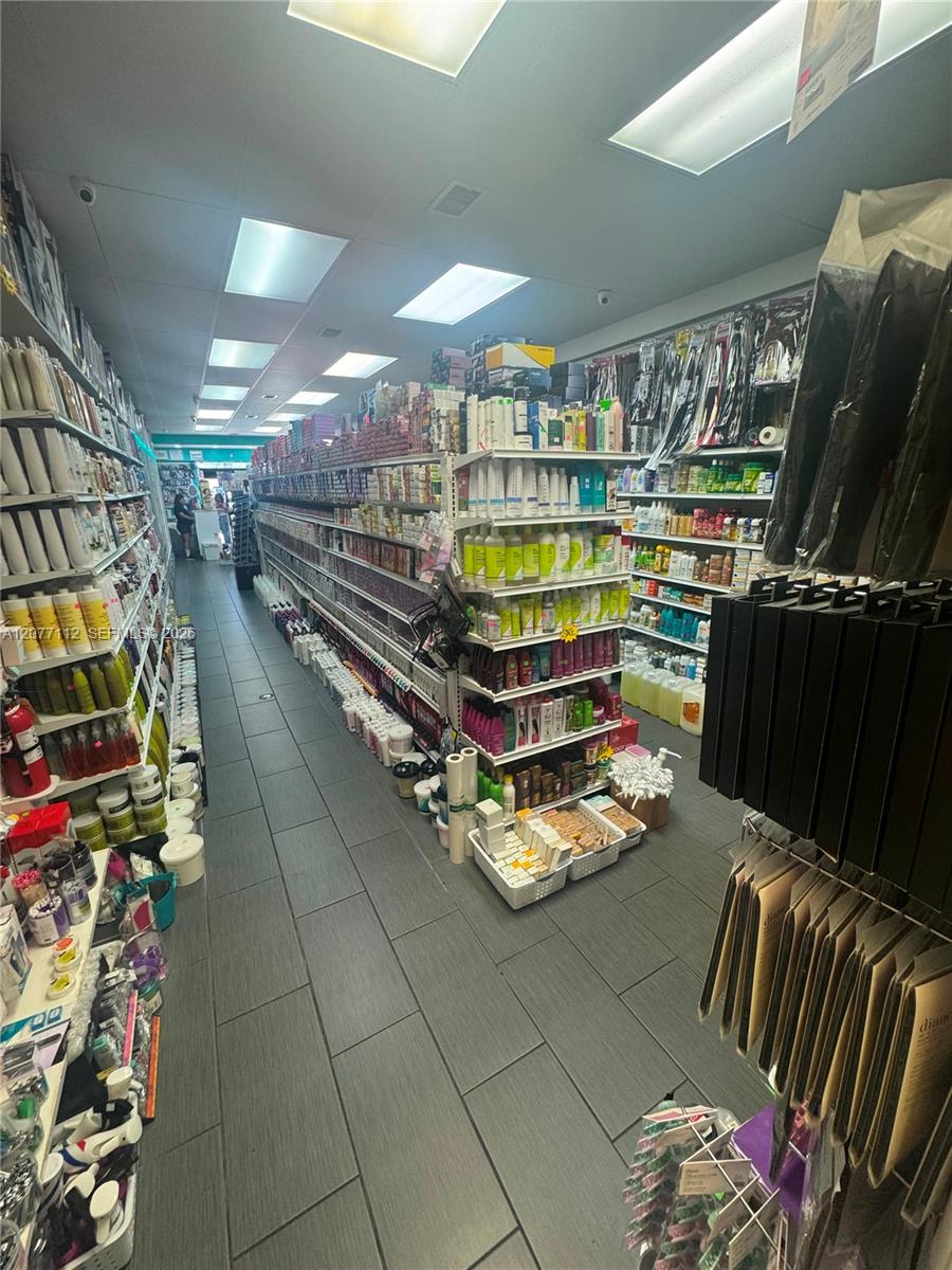 Complete Beauty Supply Store Inventory and Fixtures