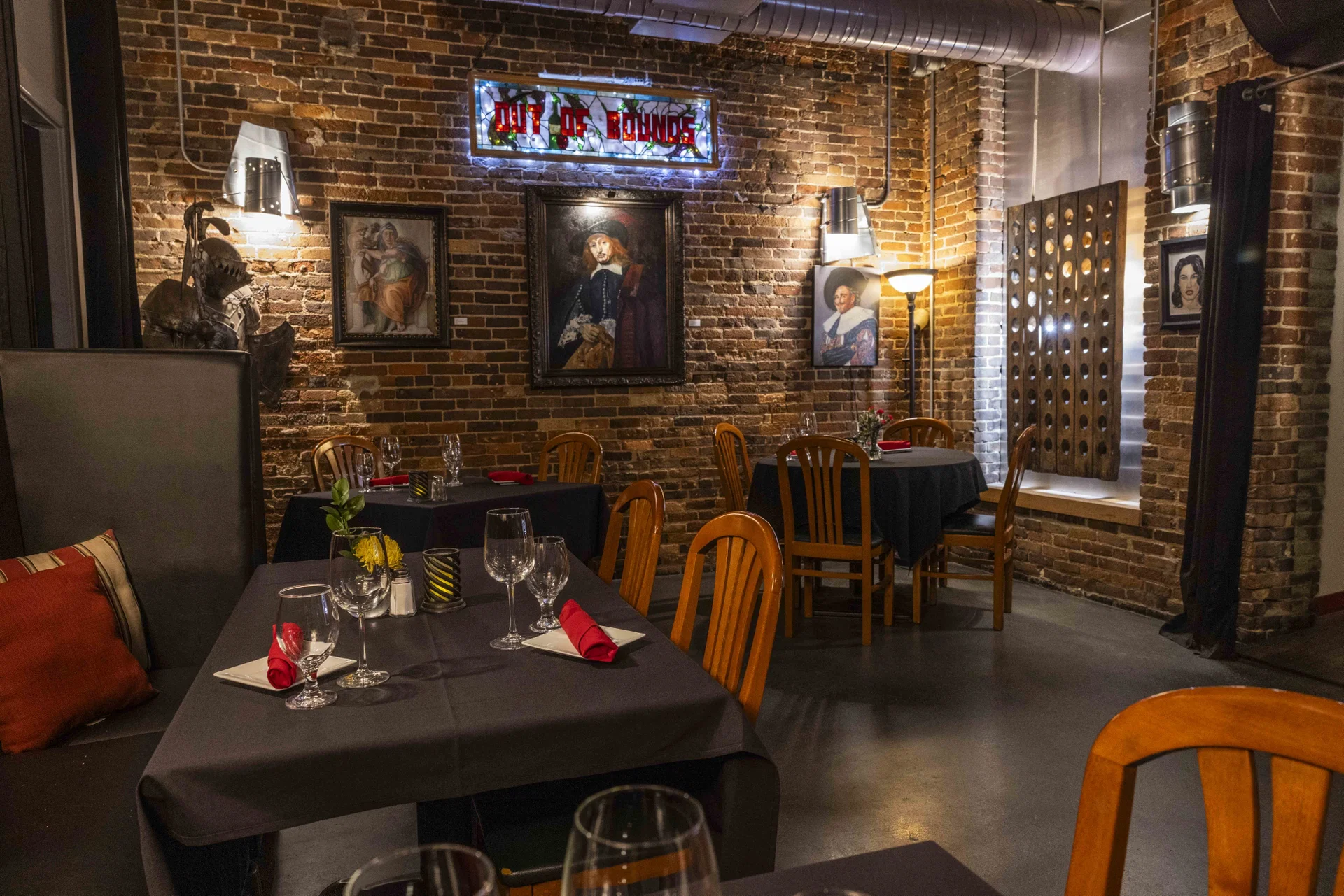 Established Fine Dining Restaurant with Excellent Reputation