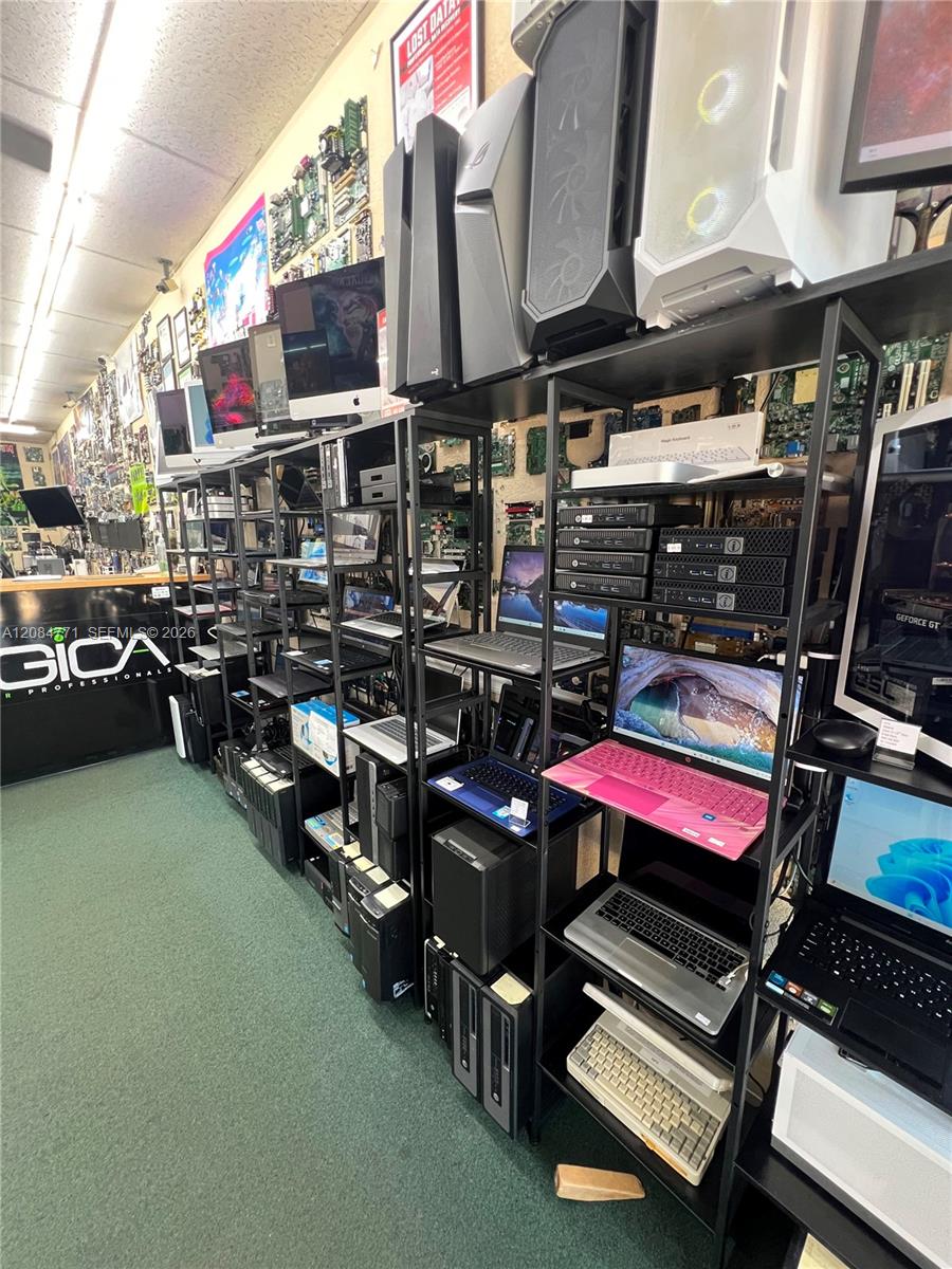 Established Computer Repair  IT Services with Diverse Revenue Streams