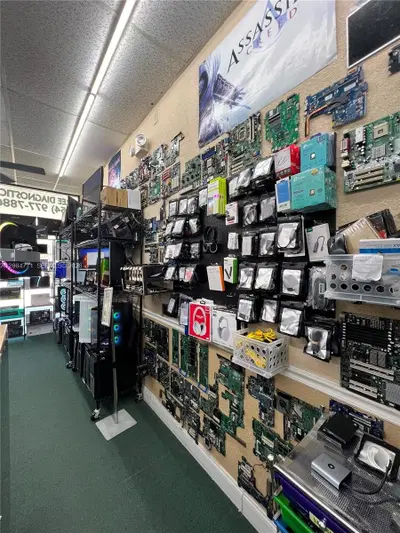 Established Computer Repair  IT Services with Diverse Revenue Streams