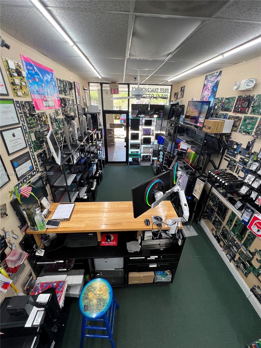 Established Computer Repair  IT Services with Diverse Revenue Streams
