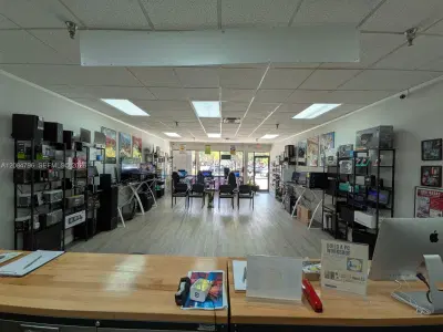 Established Computer Repair Business with Diverse Revenue Streams
