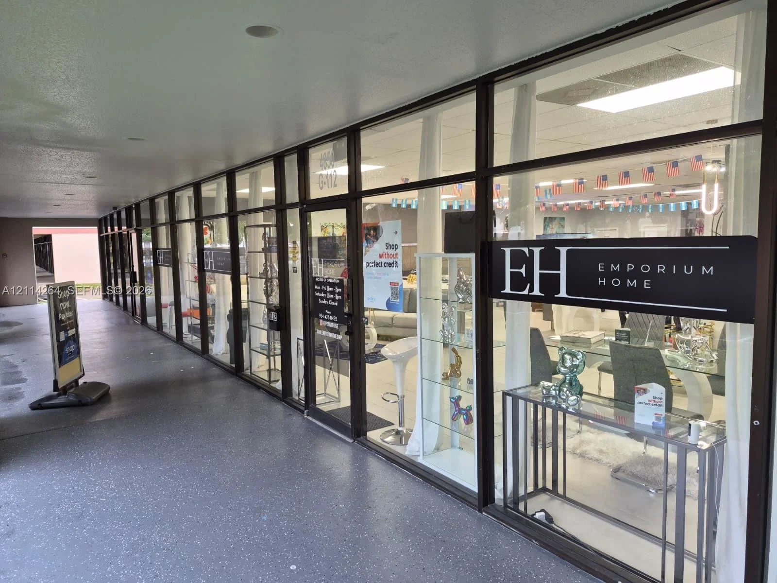 Complete Furniture Showroom Assets with Established Supplier Relations