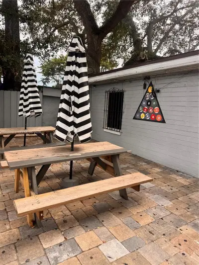 Complete Restaurant  Entertainment Venue Assets Ready For Operation