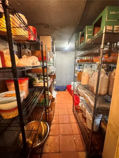 Complete Restaurant  Entertainment Venue Assets Ready For Operation
