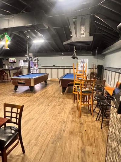 Complete Restaurant  Entertainment Venue Assets Ready For Operation