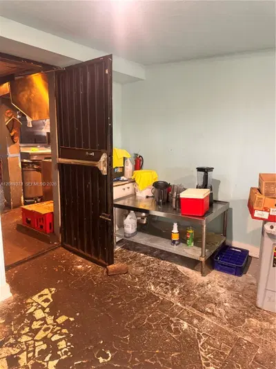Complete Restaurant  Entertainment Venue Assets Ready For Operation