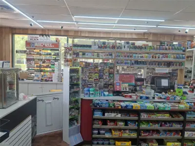 High Volume Convenience Store with Strong Daily Cash Flow