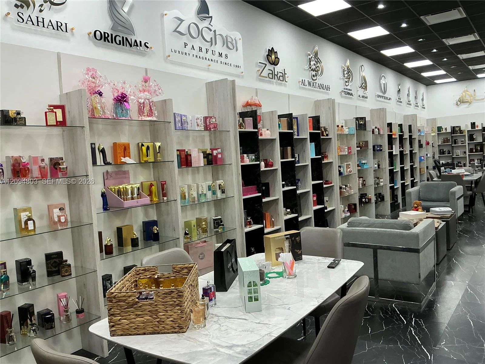 Established Global Retailer with Scalable Wholesale Operations